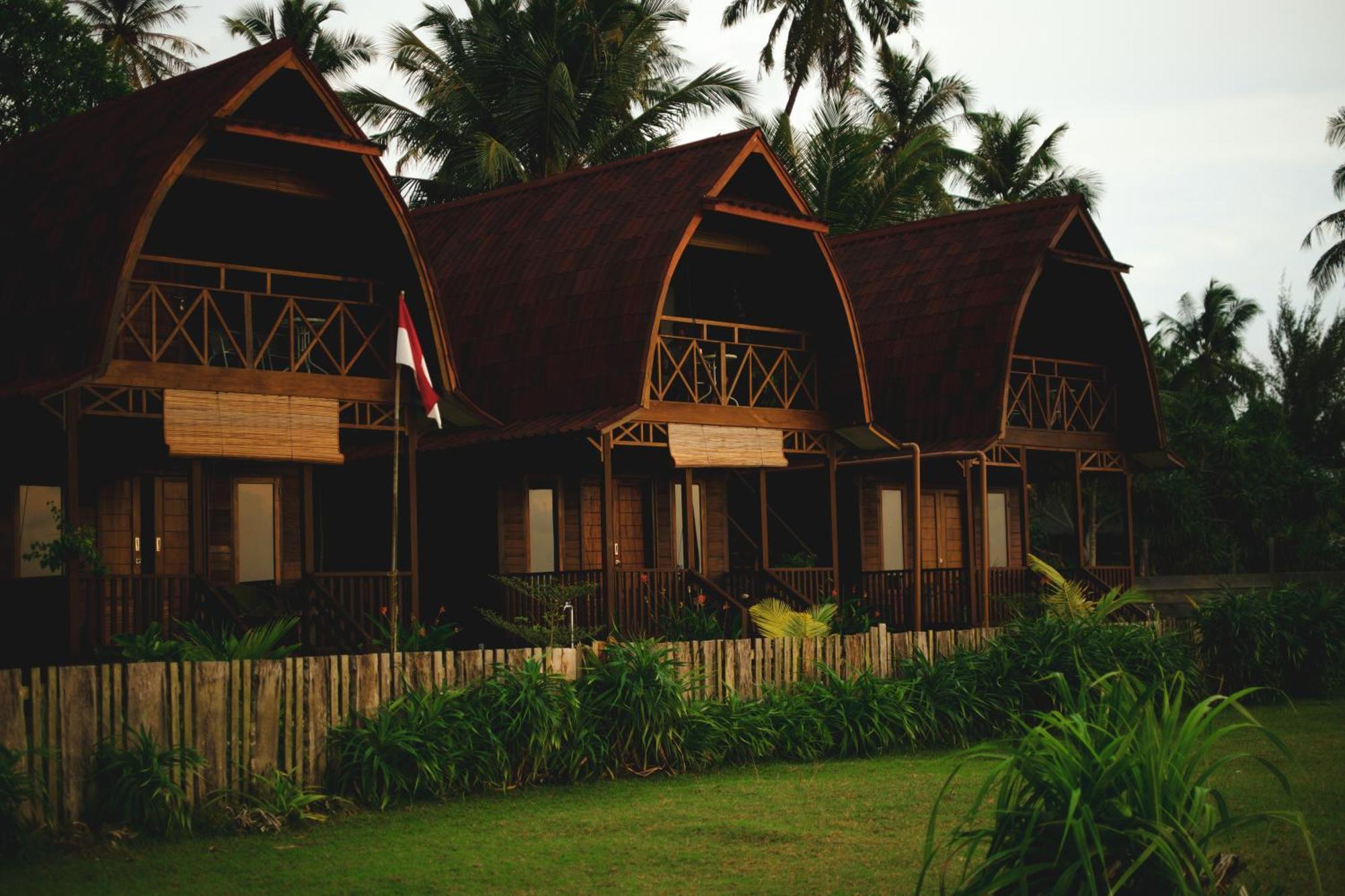 Отель Momos Surf Shack Salul Экстерьер фото